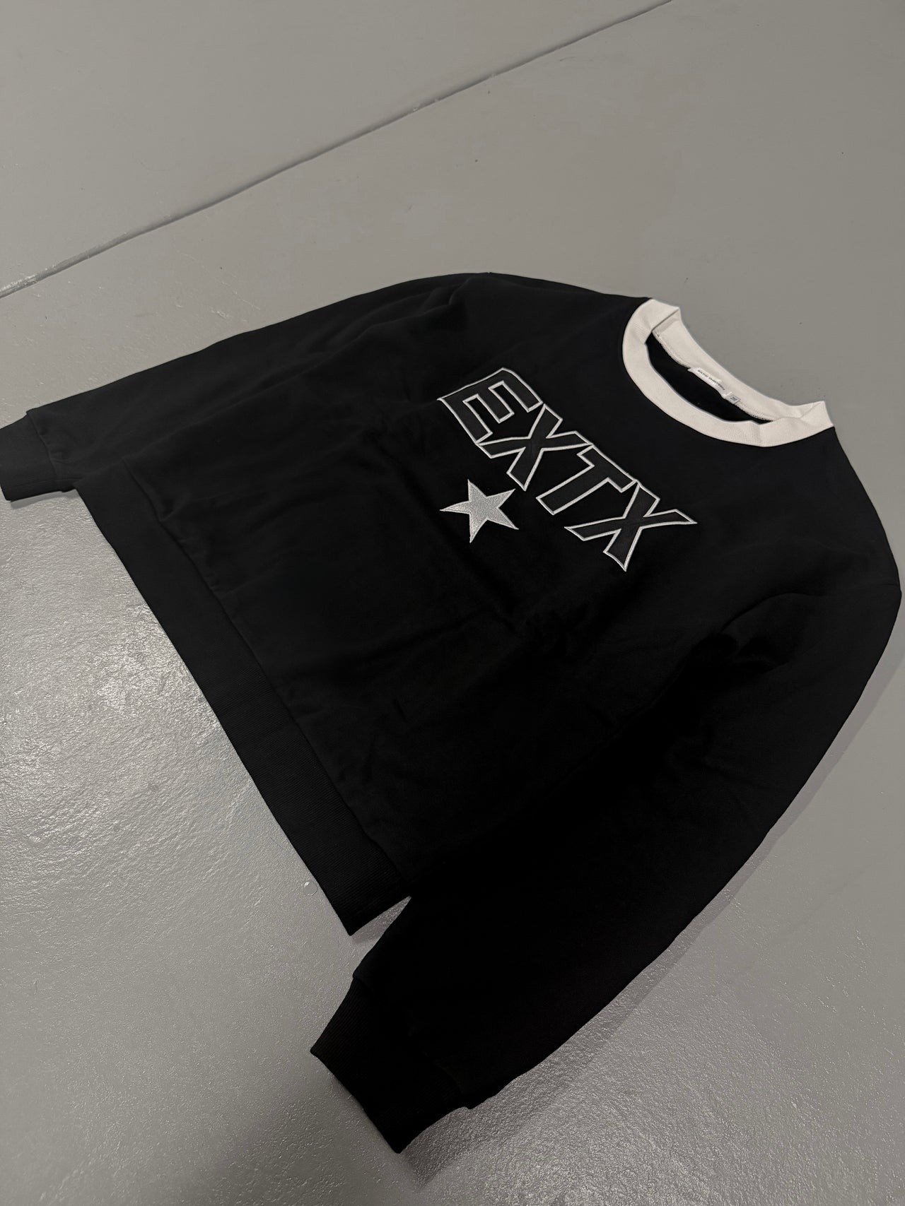 ‘Essence’ Crewneck